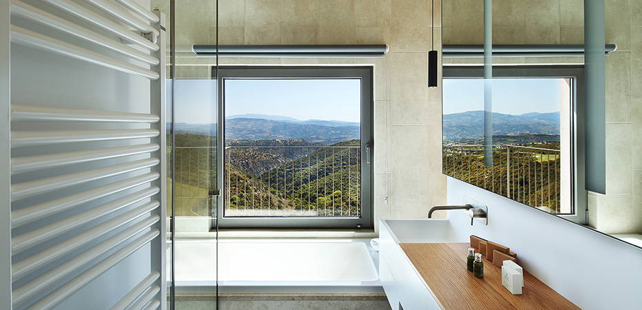 Ezousa Superior Suite - Minthis Resort