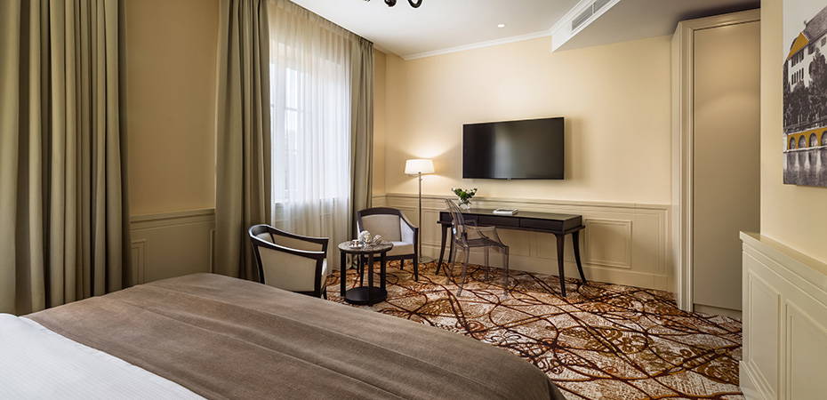 Deluxe Room Park Side - Boutique Hotel Alhambra, an SLH Hotel