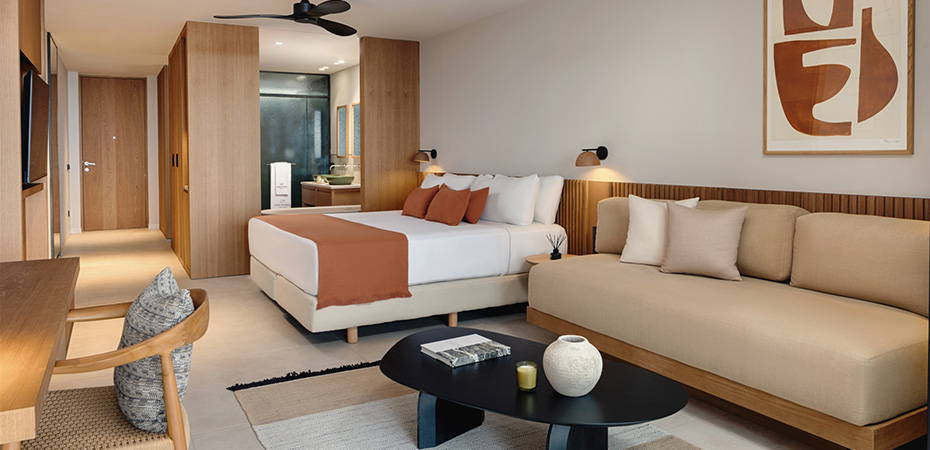 Junior Suite Swim Up and Sea View - Royal Hideaway Corales Villas