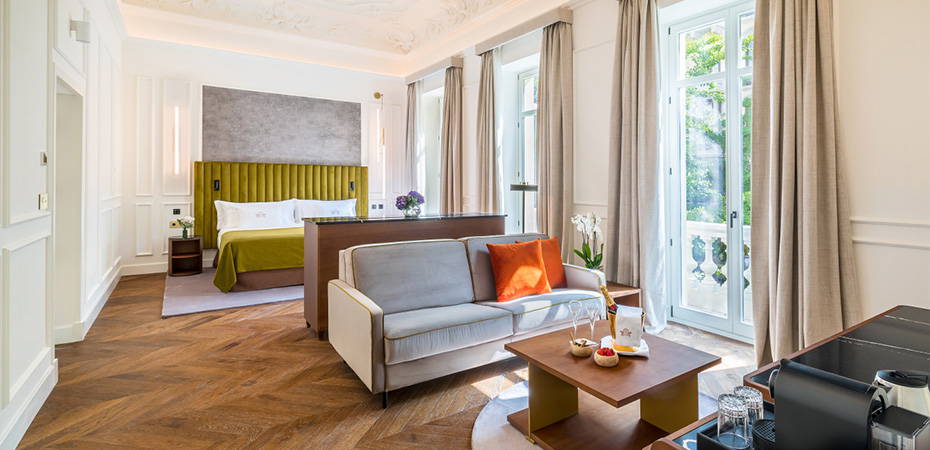 Junior Suite Alhambra - Palacio Gran Vía, a Royal Hideaway Hotel