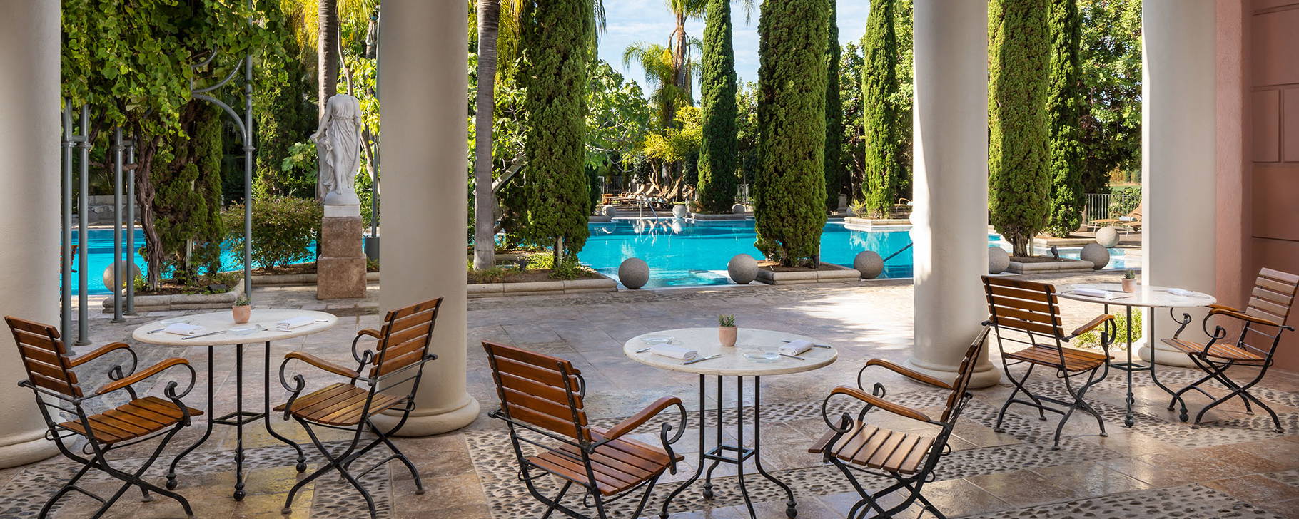 La Pergola Bar - Anantara Villa Padierna Palace Benahavís Marbella Resort