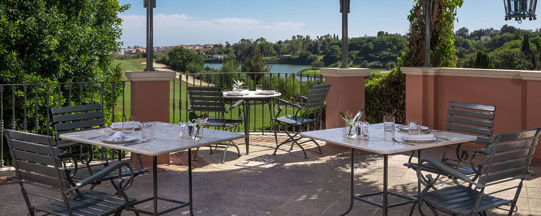 Hole 55 Restaurant - Anantara Villa Padierna Palace Benahavís Marbella Resort