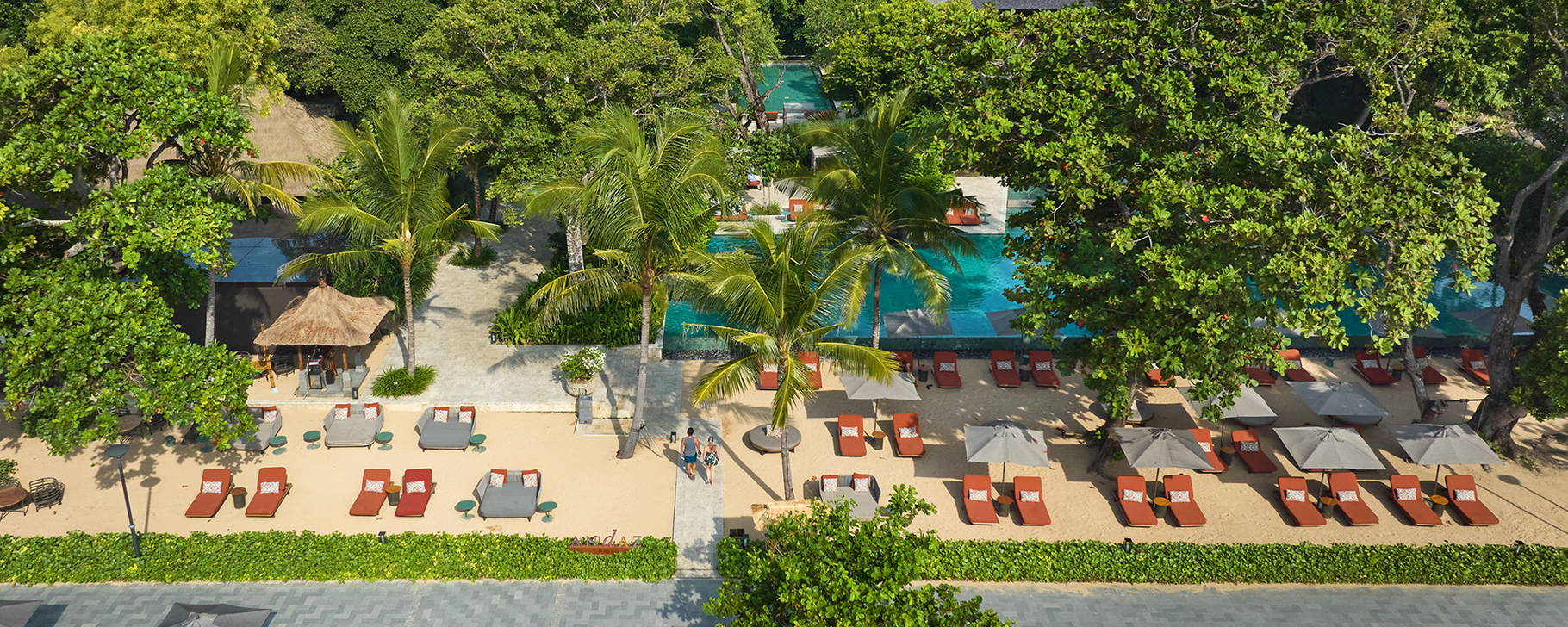 Strand und Pool - Andaz Bali