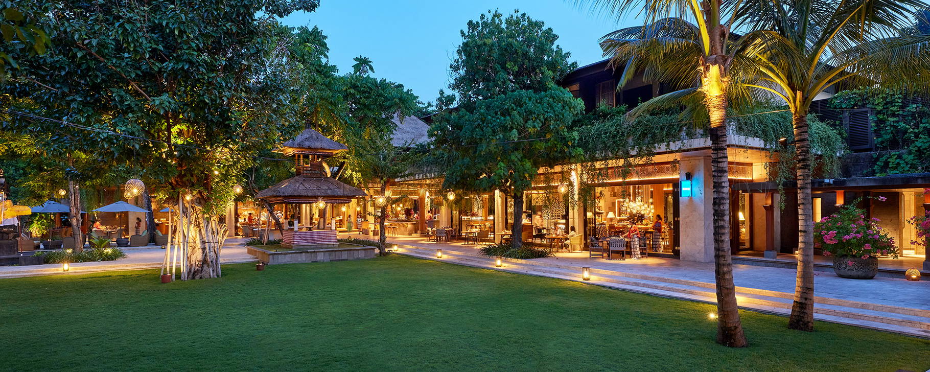 Village Square Restaurant - Andaz Bali