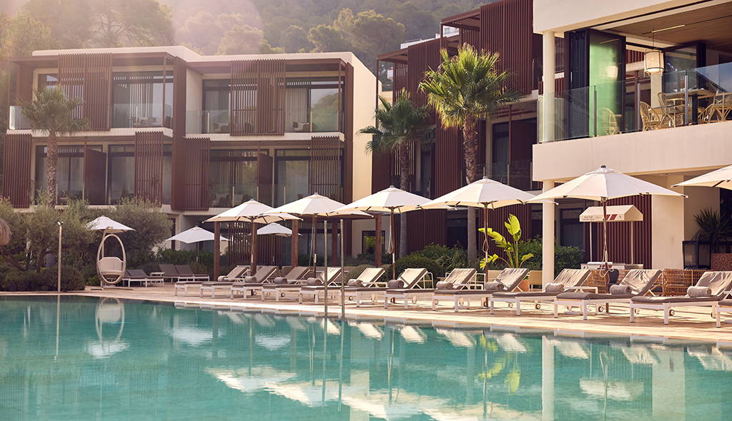 Vorschau - Cala San Miguel Ibiza Resort, Curio Collection by Hilton