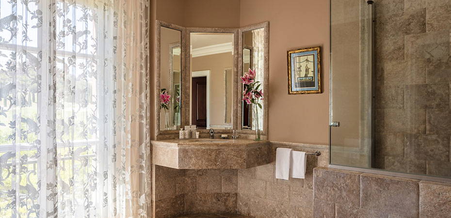 Badezimmer - Deluxe Room - Anantara Villa Padierna Palace Benahavís Marbella Resort