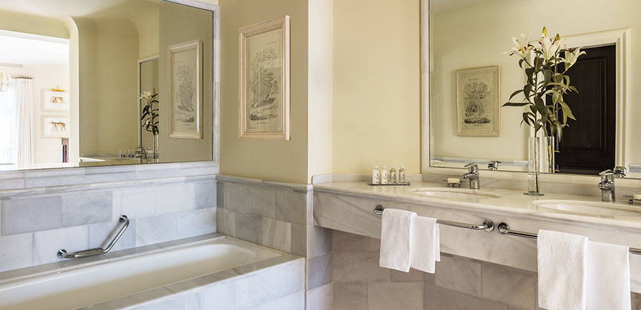 Badezimmer - Two Bedroom Pool Villa - Anantara Villa Padierna Palace Benahavís Marbella Resort