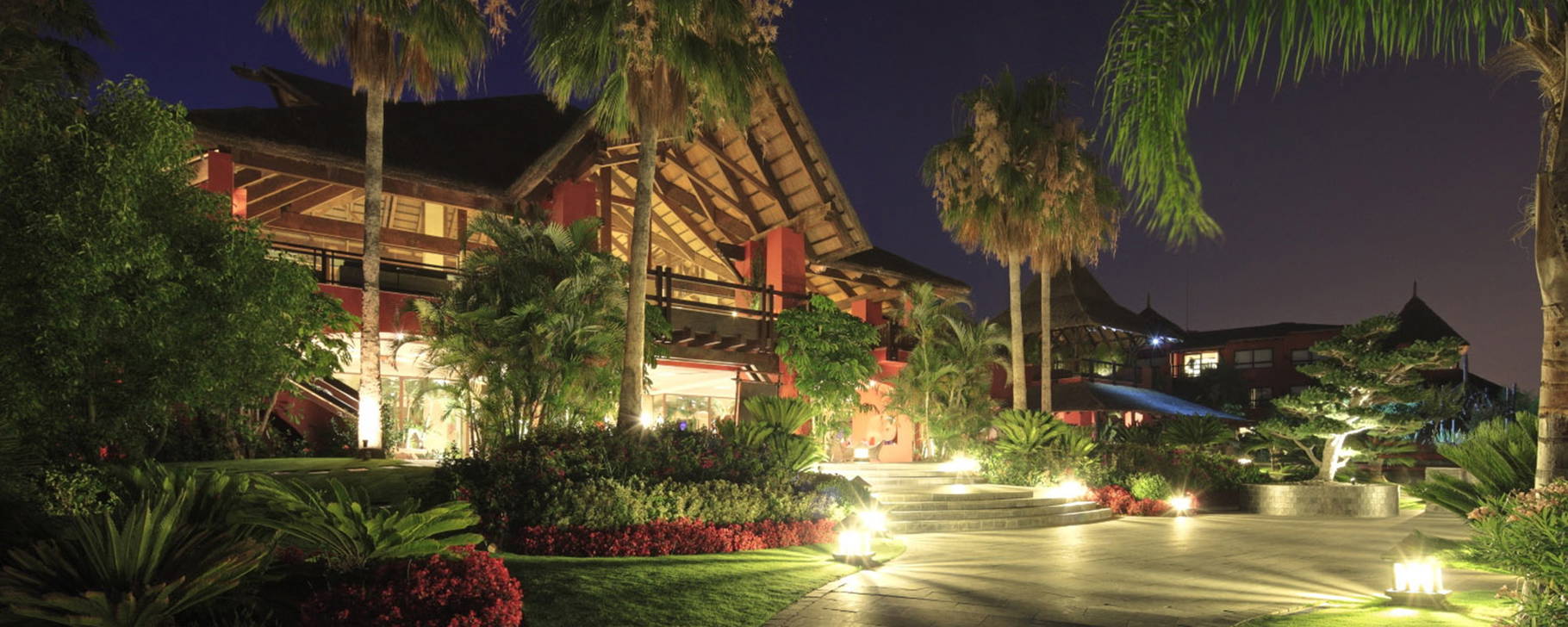 Eingang - Asia Gardens Hotel & Thai Spa