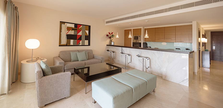 2BR Residence - Don Carlos Marbella