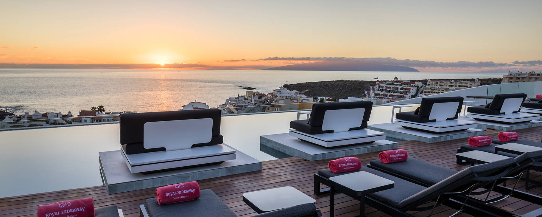 Rooftop-Pool Aussicht - Royal Hideaway Corales Beach - Adults Only