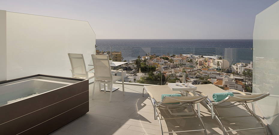 Junior Suite Ocean Front with Hot Tub - Royal Hideaway Corales Beach - Adults Only