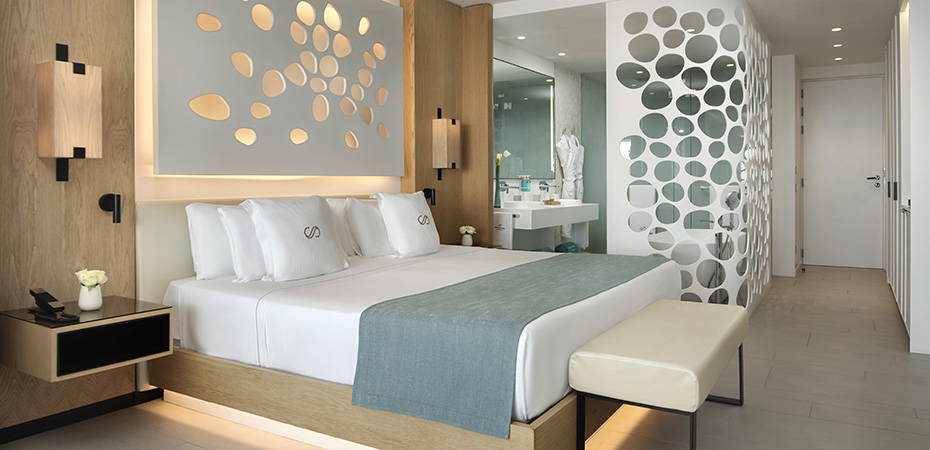 Junior Suite Sea Front with Panoramic View - Royal Hideaway Corales Beach - Adults Only