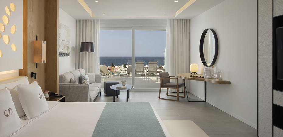 Junior Suite Ocean Front - Royal Hideaway Corales Beach - Adults Only