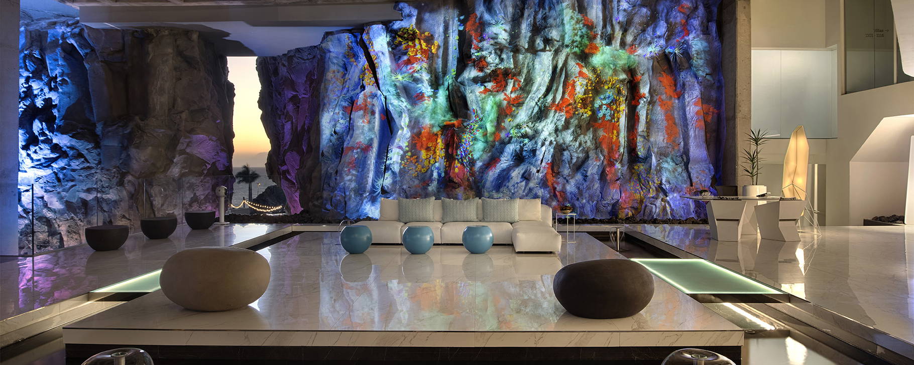 Lobby - Royal Hideaway Corales Suites