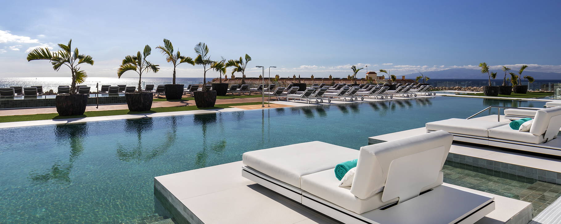 Pool - Royal Hideaway Corales Suites