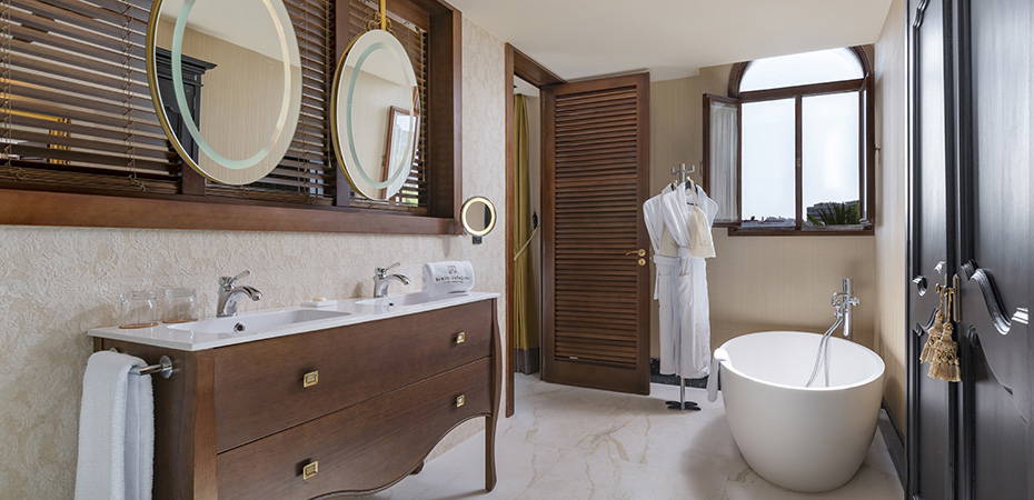 Presidential Suite - Santa Catalina a Royal Hideaway Hotel Royal