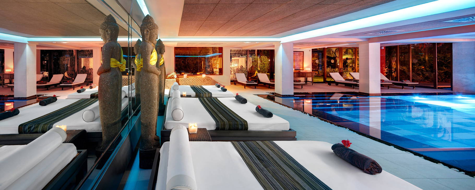 Spa-Pool - Asia Gardens Hotel & Thai Spa