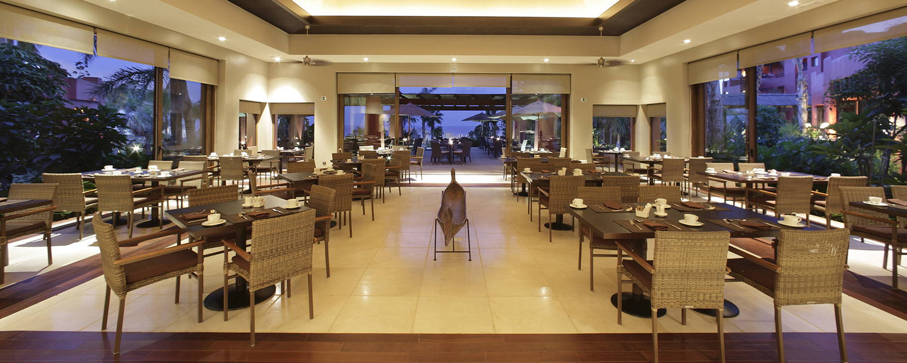 Udaipur Restaurant - Asia Gardens Hotel & Thai Spa