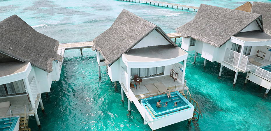 Club Sunset Overwater Pool Villa - Machchafushi Island Resort & Spa Maldives, The Centara Collection
