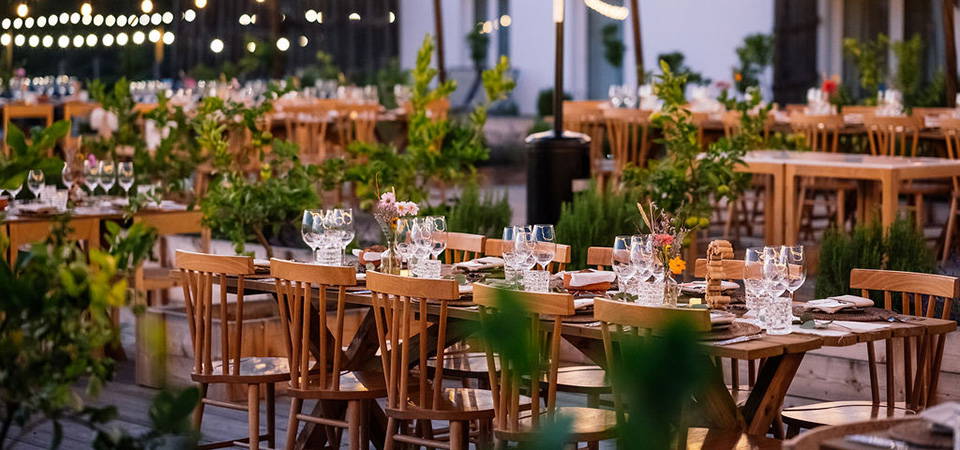 Restaurant - Craveiral Farmhouse