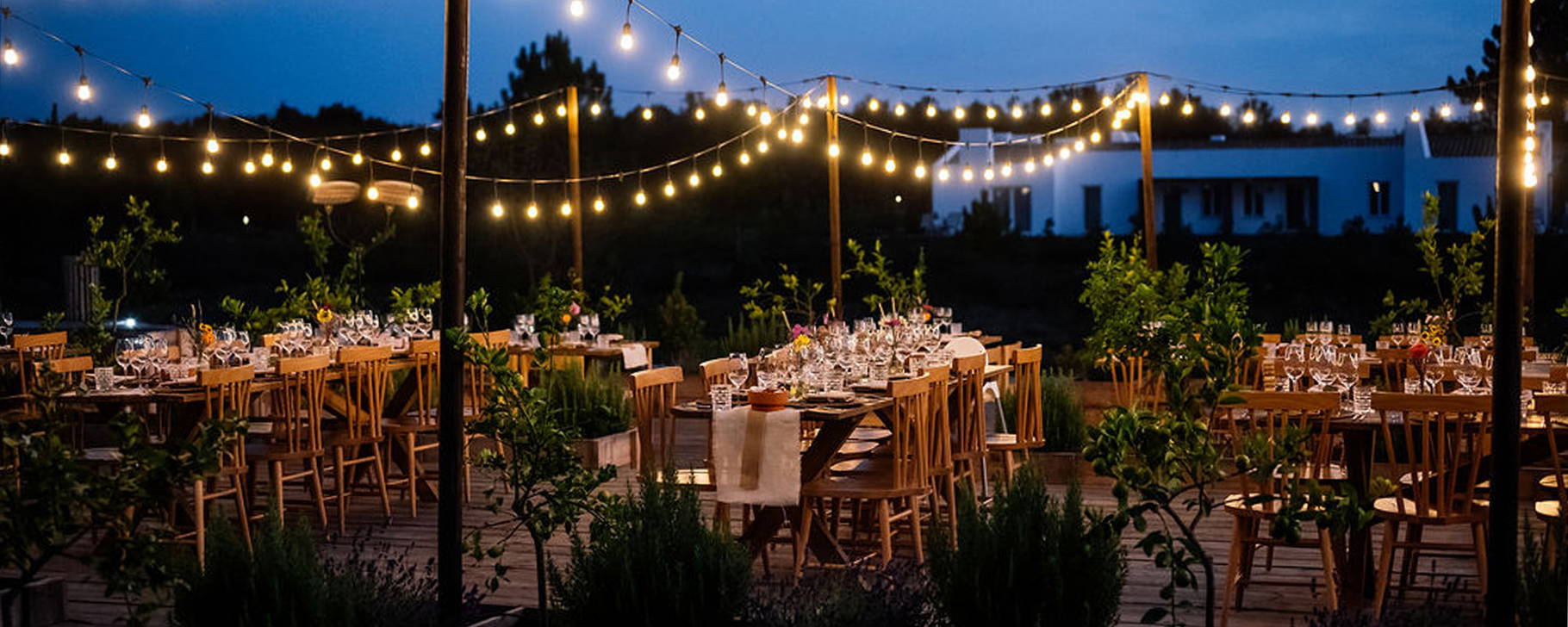 Restaurant nachts - Craveiral Farmhouse