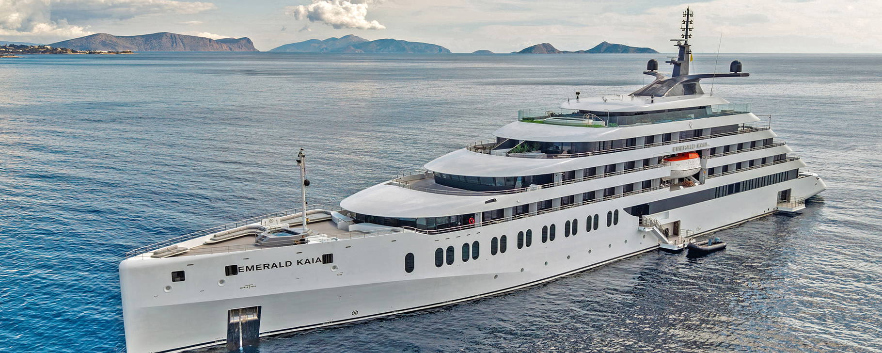Schiff - Emerald Kaia
