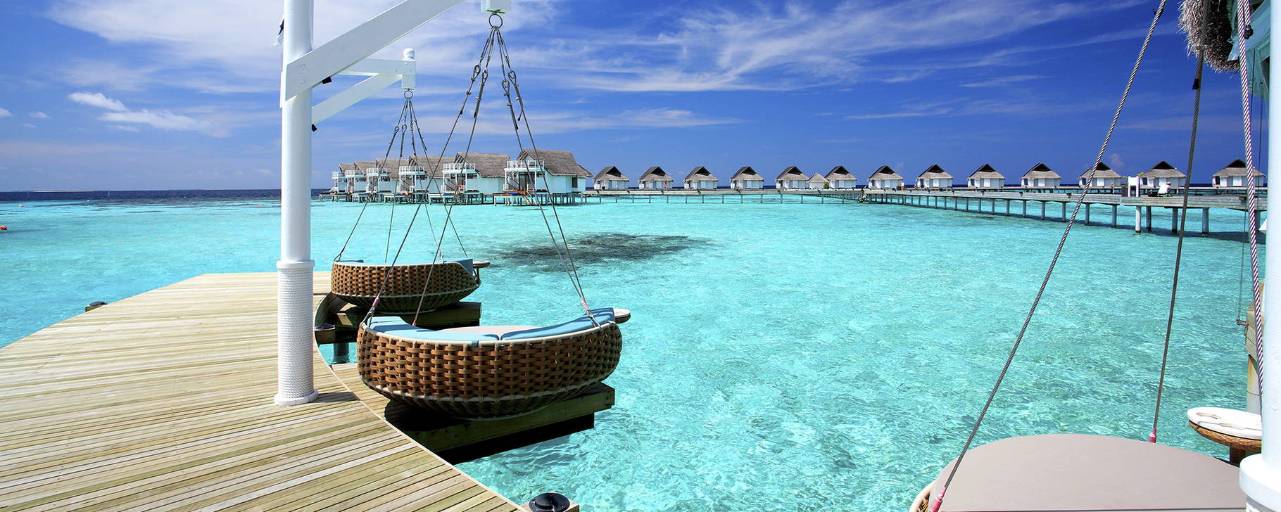 Aqua Bar Terrasse - Machchafushi Island Resort & Spa Maldives, The Centara Collection