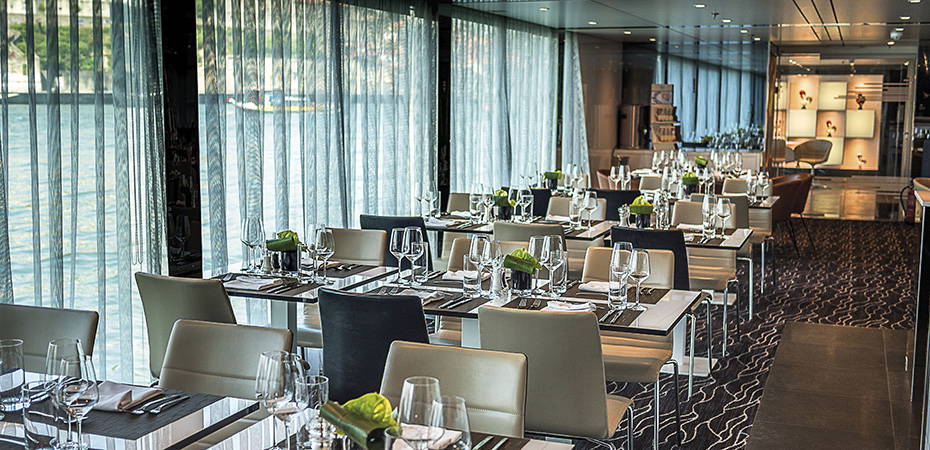 Restaurants, Verpflegung - Emerald Cruises & Tours
