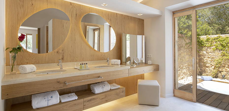 Grand Suite with Private Pool and Garden with Sea View - Hotel Can Simoneta