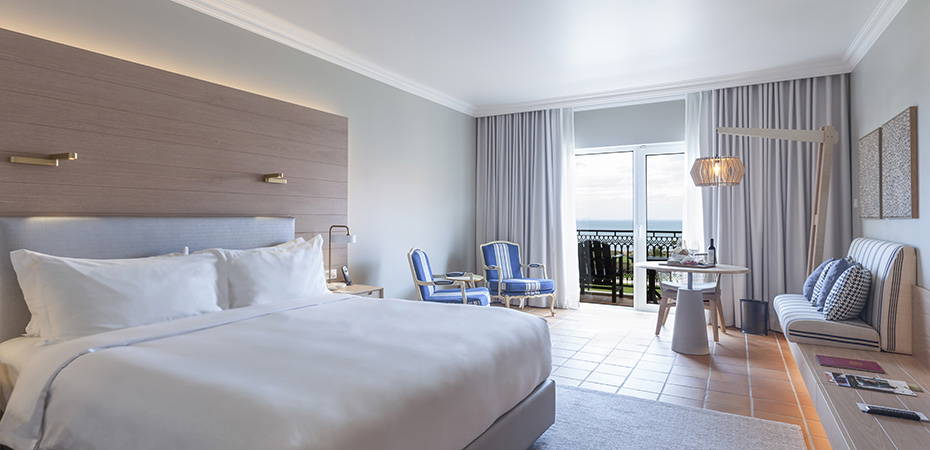 Ocean Front Room - Praia D'El Rey Marriott Golf & Beach Resort