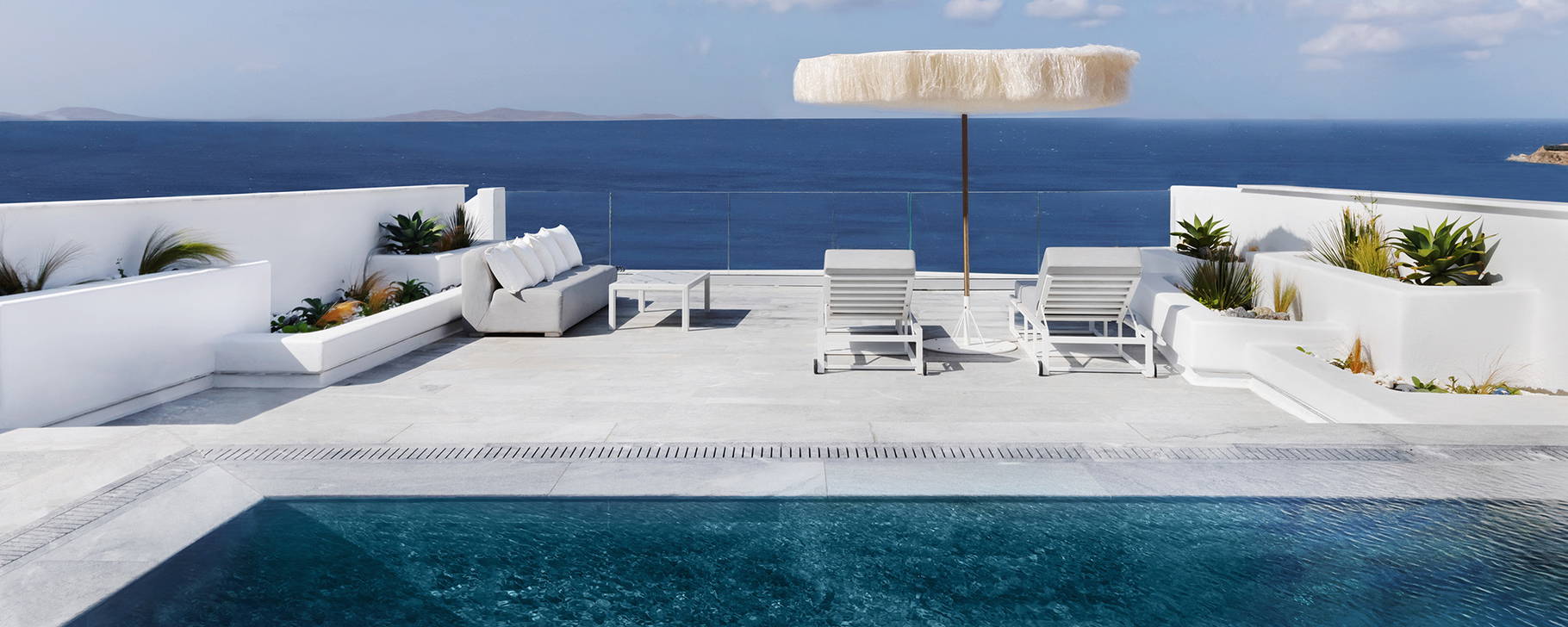 Poolanlage - Mykonos Riviera Hotel and Spa, an SLH Hotel