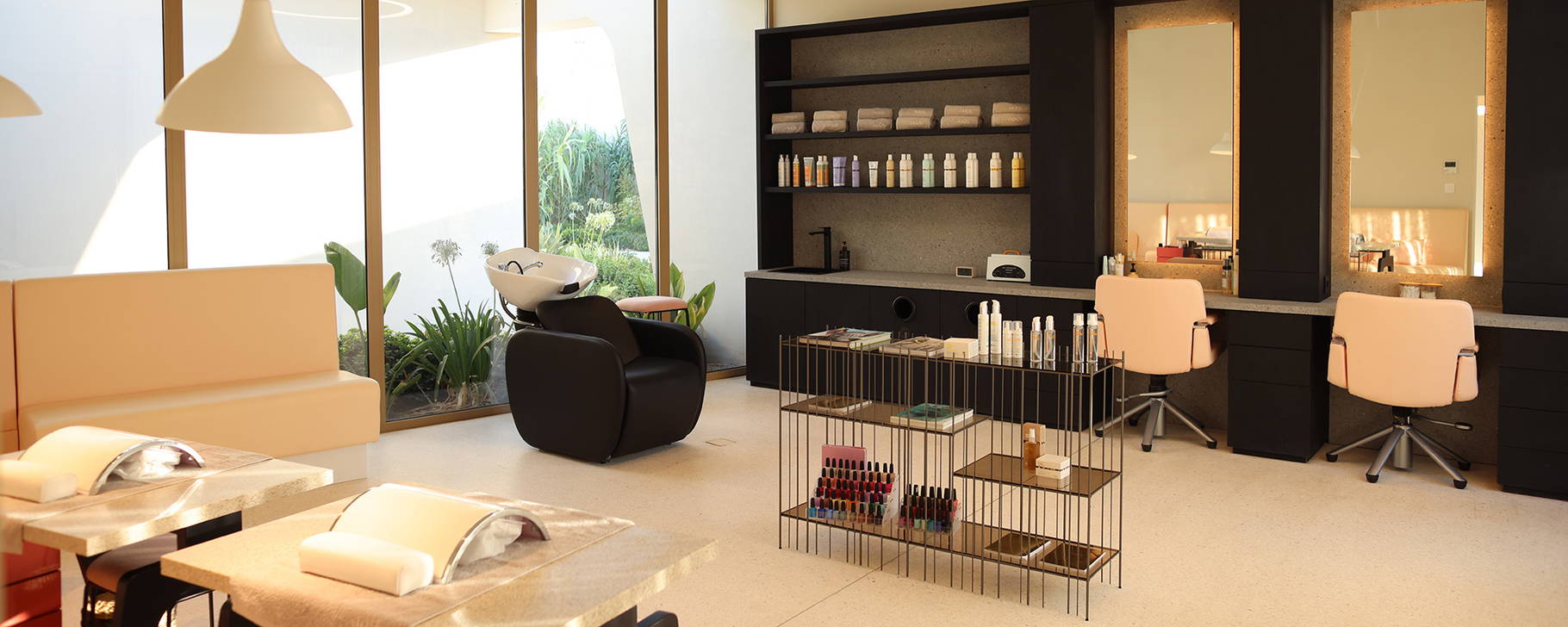 Beauty Salon - NOŪS Santorini