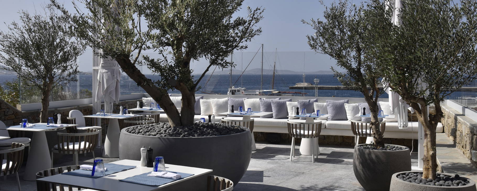 Seamera Restaurant - Mykonos Riviera Hotel and Spa, an SLH Hotel