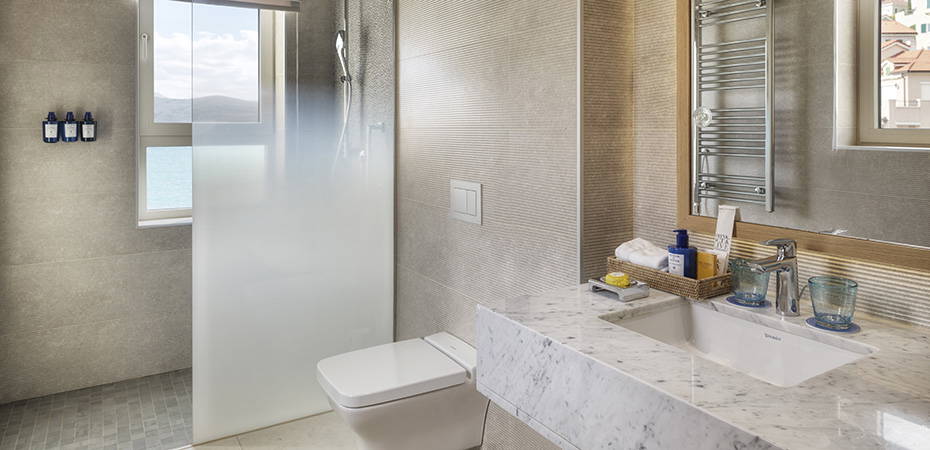Luštica Bay Penthouse mit Meerblick - The Chedi Hotel & Residences Lustica Bay, Montenegro