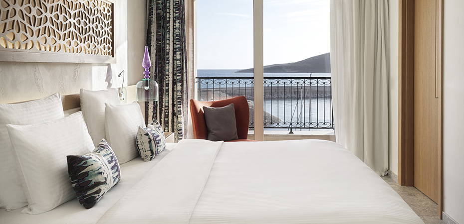 Grand Deluxe Suite mit Meerblick - The Chedi Hotel & Residences Lustica Bay, Montenegro