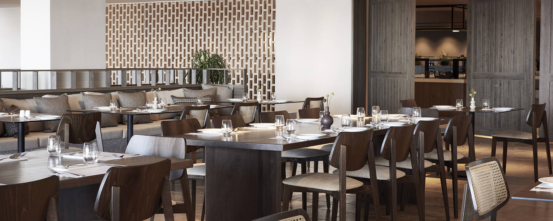 Lopia Restaurant - Ella Helea