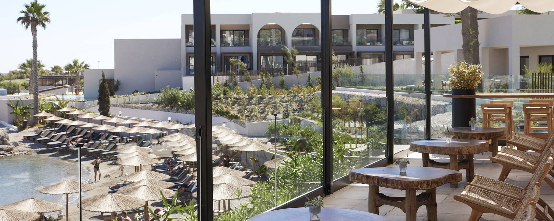 Street Food Hub Terrasse - Ella Helea