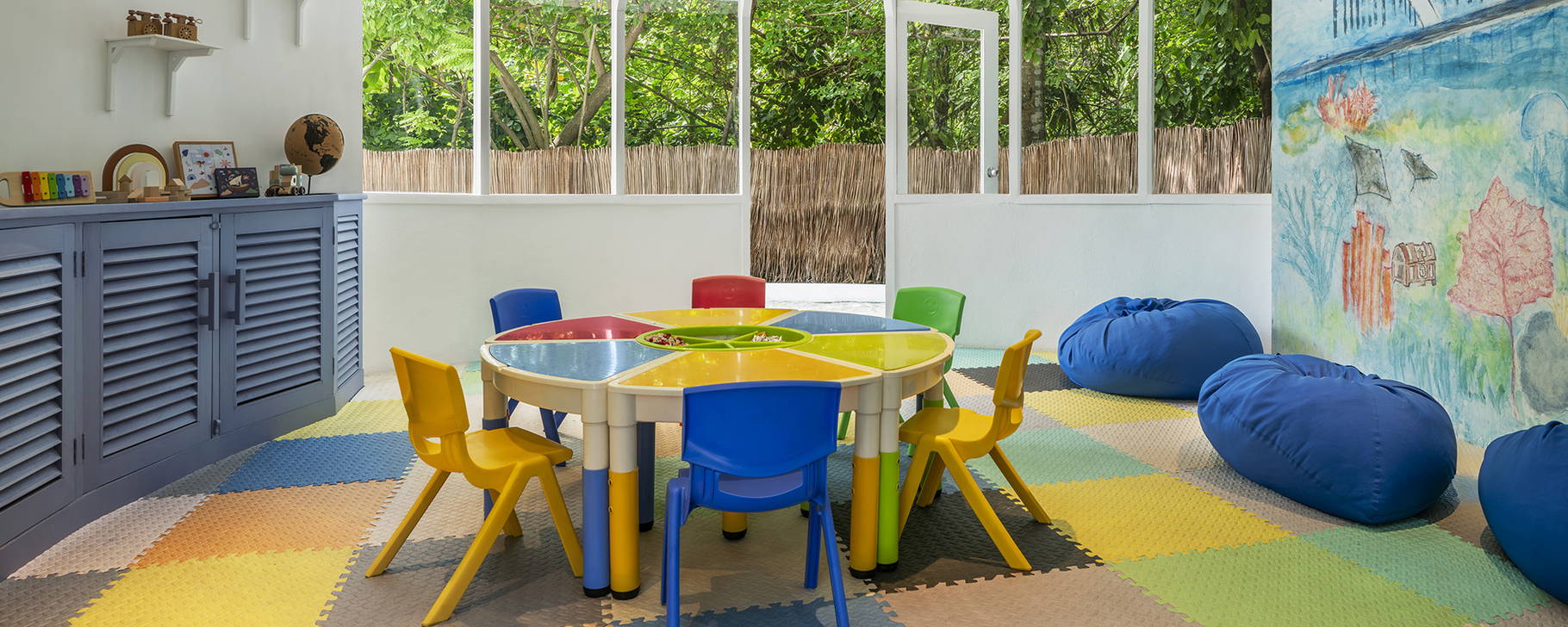 Kids Club - The Halcyon Private Isles Maldives, Autograph Collection