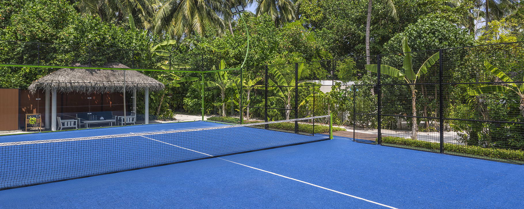 Padelplatz - The Halcyon Private Isles Maldives, Autograph Collection