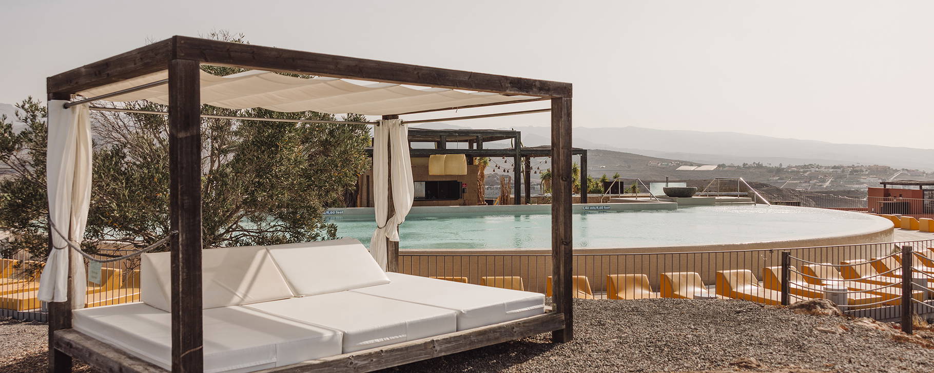 Bali Beds - Salobre Hotel Resort & Serenity