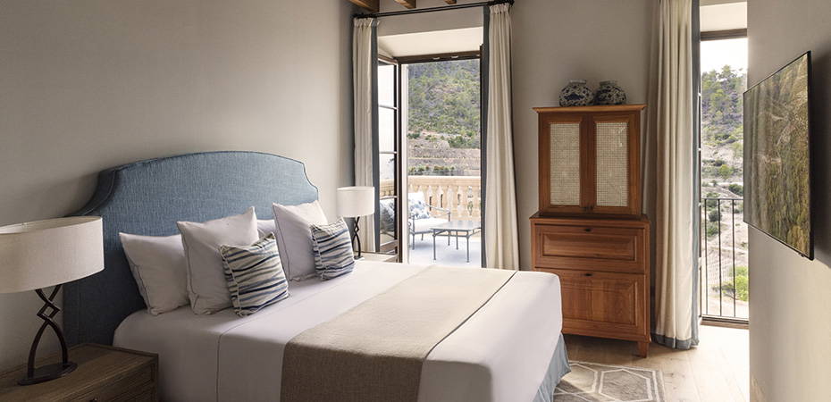Deluxe Sea View Room - Son Bunyola Hotel & Villas