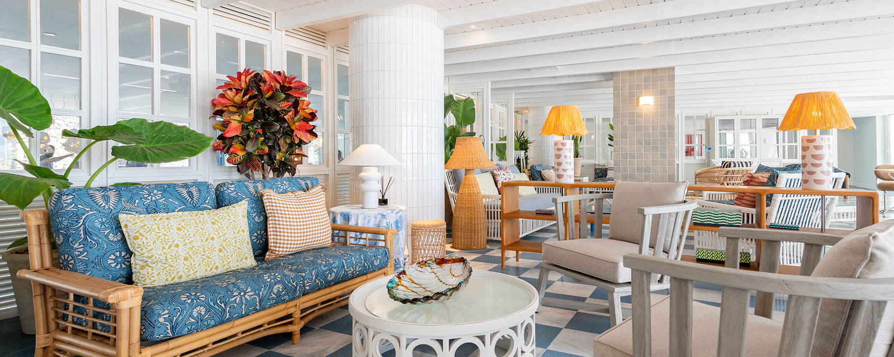 The Sunroom - The Salmar