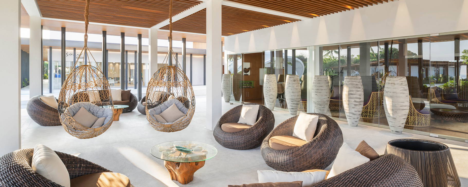 Lounge - The Westin Maldives Miriandhoo Resort